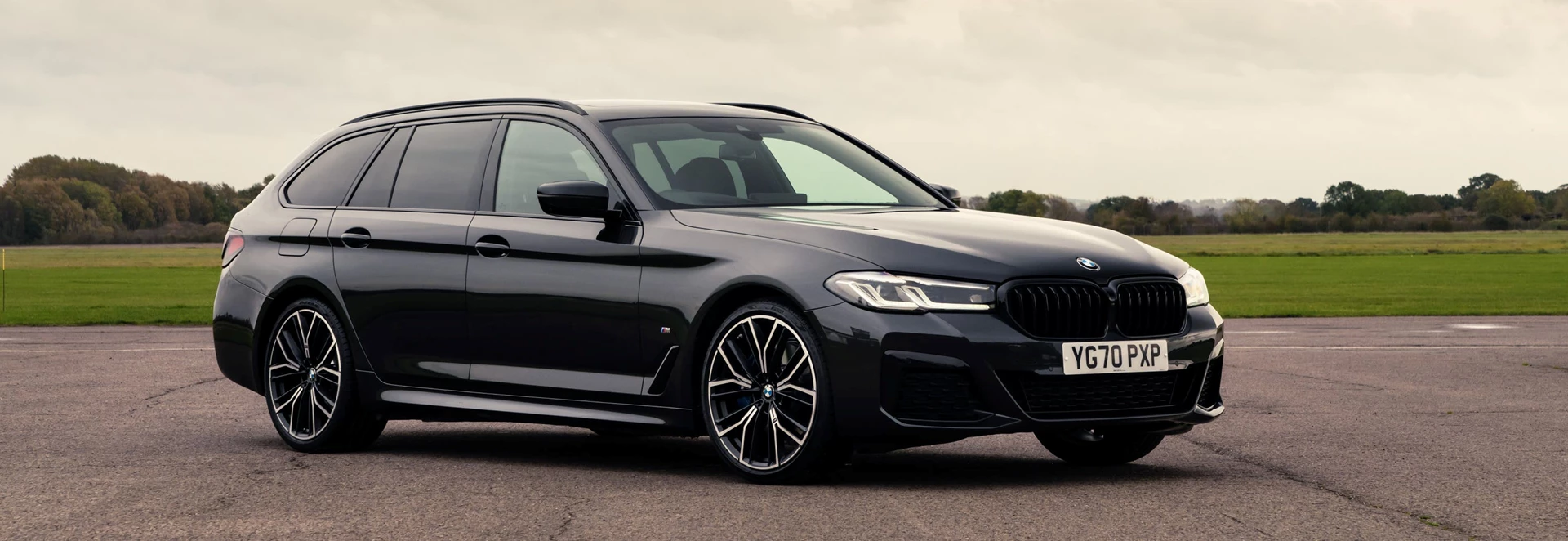BMW 5 Series Touring 2021 Review